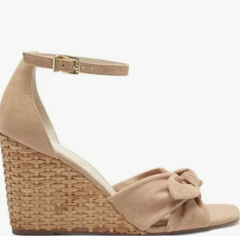 Women's Jessica Simpson Delirah Tan Wedge Dress Sandals - Picture 6 of 9